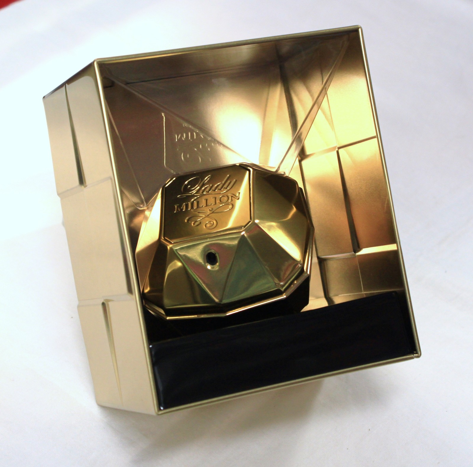 Lady Million Limited Edition 2024 favors