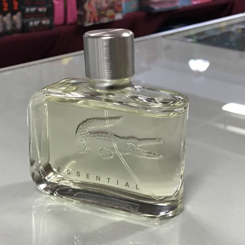 Lacoste Essential by Lacoste for Men 2.5 fl.oz / 75 ml eau de toilette spray