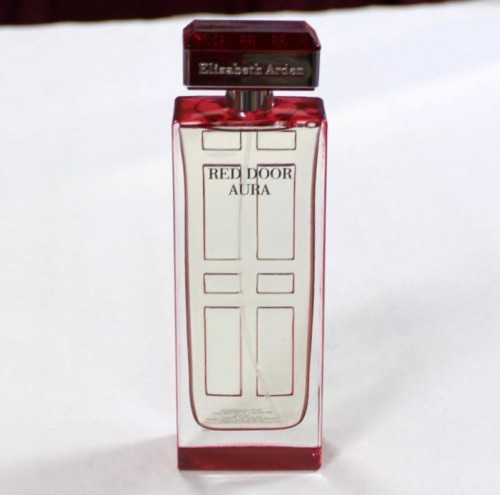 Red Door Aura by Elizabeth Arden Women 3.3 fl.oz / 100 ml eau de toilette spray