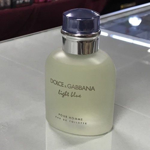 Dolce & Gabbana Light Blue for Men  2.5 fl.oz / 75 ml Eau De Toilette spray