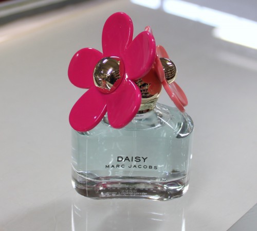 Daisy Delight by Marc Jacobs Women 1.7 fl.oz / 50 ml eau de toilette spray