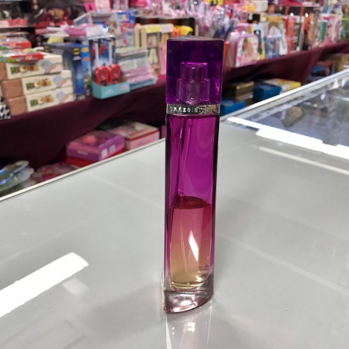 Very Irresistible by Givenchy Women 1.7 fl.oz/ 50 ml EDP spray, used