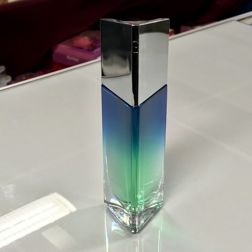 Very Irresistible Fresh Attitude Givenchy Men 1.7oz/ 50 ml eau de toilette spray, unbox