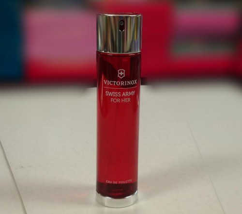 SWISS ARMY by VICTORINOX FOR WOMAN3.4 FL.OZ / 100 ML EAU DE TOILETTE SPRAY - WHITE BOX