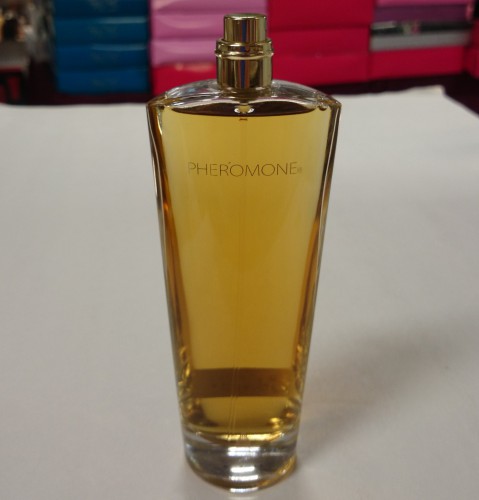 PHEROMONE by MARILYN MIGLIN FOR WOMAN 3.4 FL.OZ / 100 ML EAU DE PARFUM SPRAY