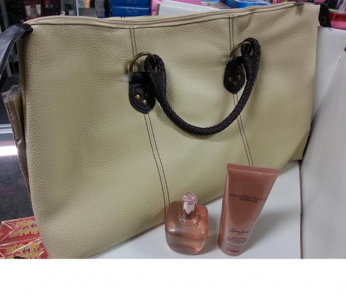 Unforgivable by Sean John, 3PCs Women Set, 2.5 oz + Lotion +Bag, Vintage Classic