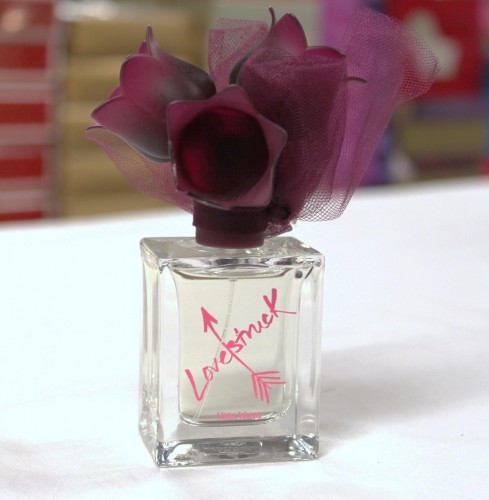 Lovestruck BY Vera Wang for Woman 1.0 FL.OZ / 30 ML EAU DE PARFUM spray, no box