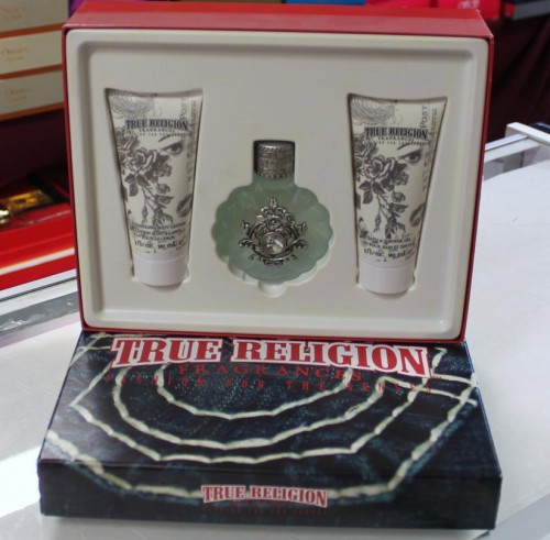 True Religion 3PCs Women Set, 1.7 oz + 3.0 Body Lotion + Shower Gel, Rare