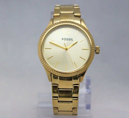 New DKNY BQ3073 Classic Golden Tone Boyfriend Stainless Steel Women Watch