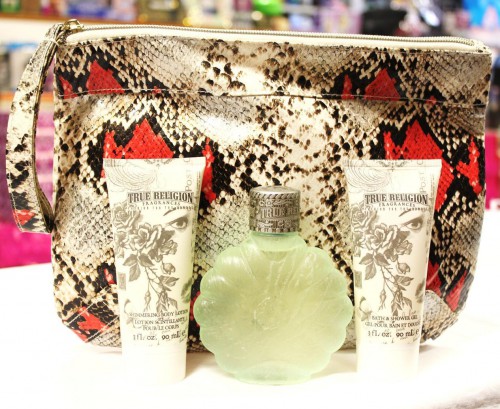 True Religion 4PCs Women Set, 3.4 oz + 3.0 Lotion + Gel + Zipper Pouch, Rare