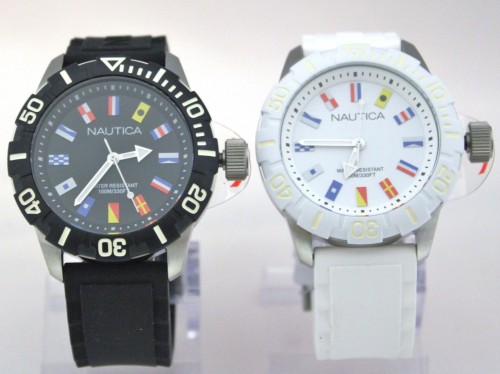 New Nautica NAD11535G White / NAD11525G Black Dial Sport Men Watches