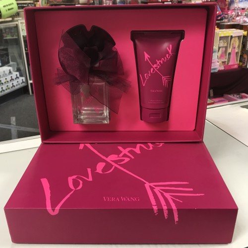 Lovestruck Vera Wang for Woman 3.4 FL.OZ EAU DE PARFUM + 5.0 Velvety Body Lotion