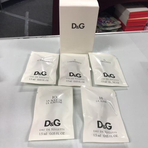 Dolce & Gabbana Collection set for Women 5 X 1.5 ML / 0.05 FL.OZ EDT Spray