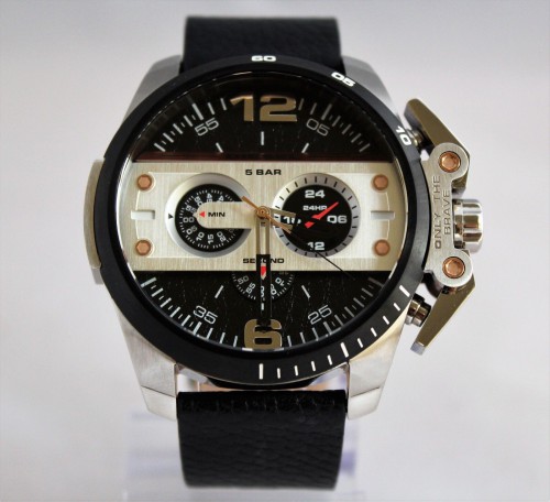 New Diesel DZ4361 Ironside Stainless Steel Dial Chronograph Leather Men Watch