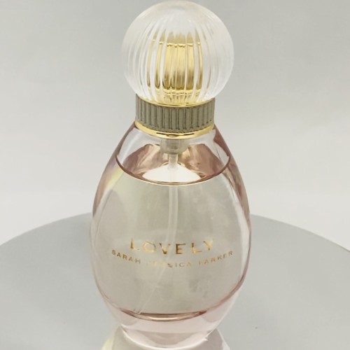 LOVELY BY SARAH JESSICA PARKER FOR WOMAN 1.0 FL.OZ / 30 ML EAU DE PARFUM SPRAY, Unbox