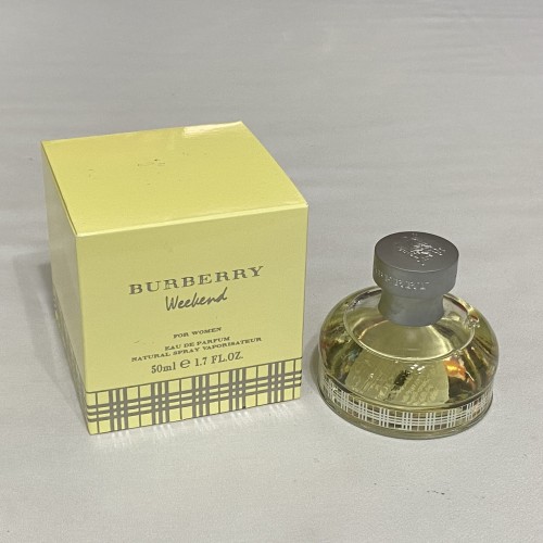 Burberry Weekend by Burberry for Women, 1.7 fl.oz / 50 ml eau de parfum spray, vintage