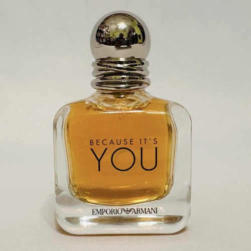 Because It's You Giorgio Armani Women,1.7 fl.oz / 50 ml eau de parfum spray - UNBOX