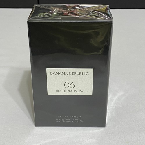 Banana Republic 06 Black Platinum Unisex,  2.5 fl.oz / 75 ml Eau De Parfum Spray