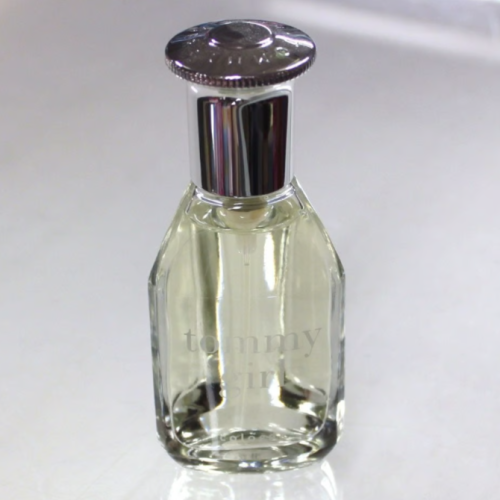 Vintage: Tommy Girl by Tommy Hilfiger for Women 1.0 FL . OZ / 30 ML Cologne Spray