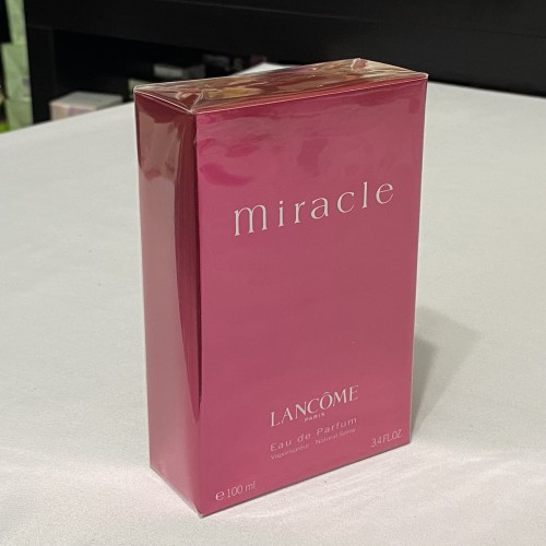 Miracle by Lancome for Woman 3.4 fl.oz / 100 ml Eau De Parfum Spray - vintage