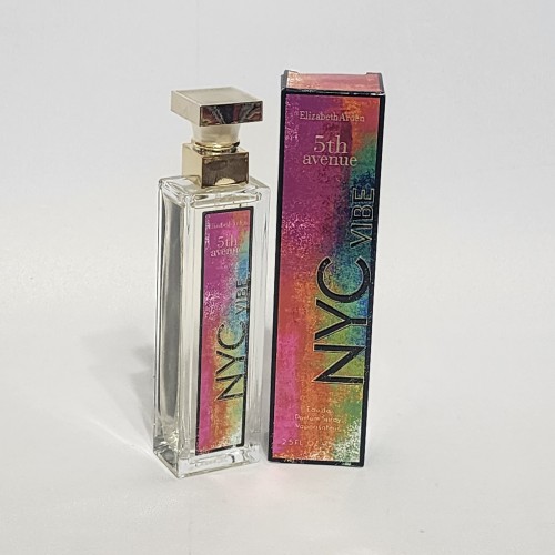 5th Avenue NYC Vibe by Elizabeth Arden for Women 2.5 fl.oz / 75 ml Eau De Parfum Spray